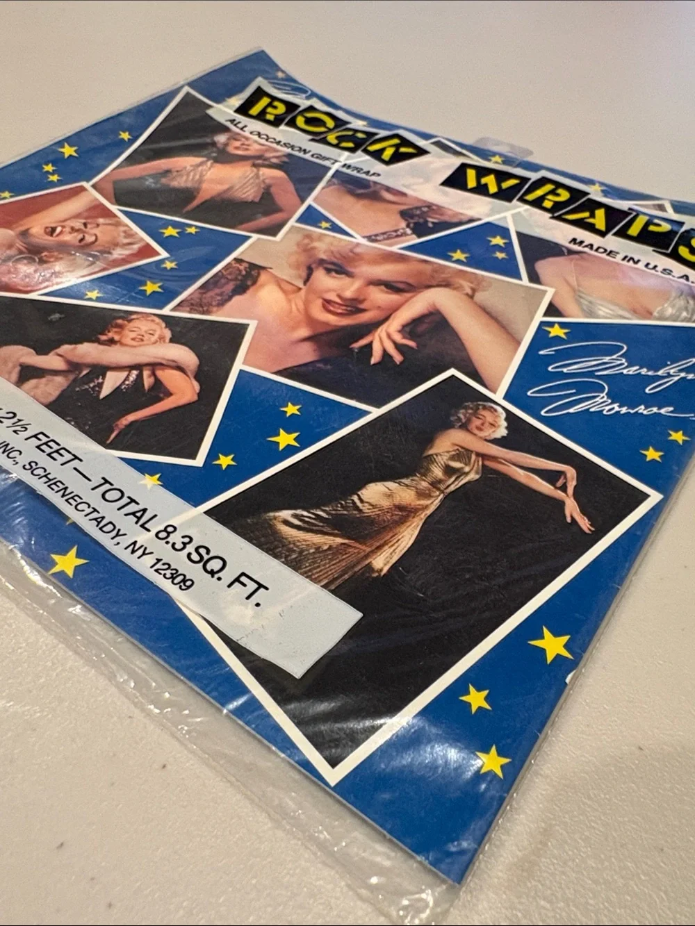 Marilyn Monroe Gift Wrap Wrapping Paper Gift Wrap NWT. RARE. Rock Wraps